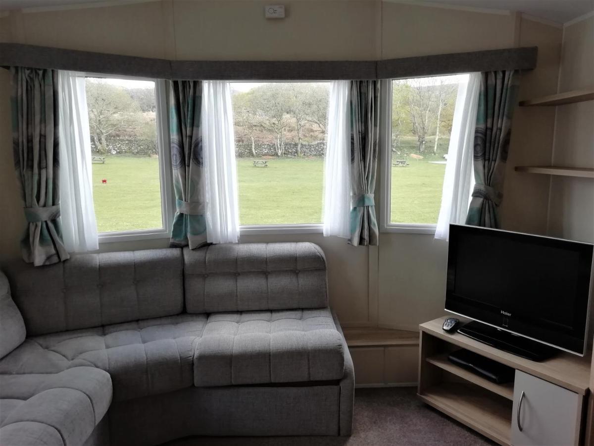 Dinas Hotel Llanbedr  Bagian luar foto